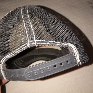 California love billabong hat